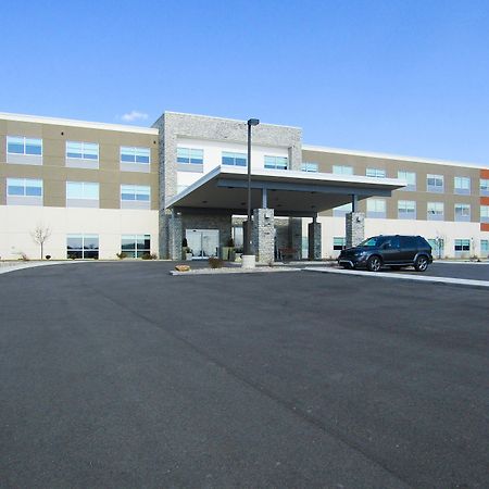 Holiday Inn Express & Suites Coldwater By Ihg Εξωτερικό φωτογραφία