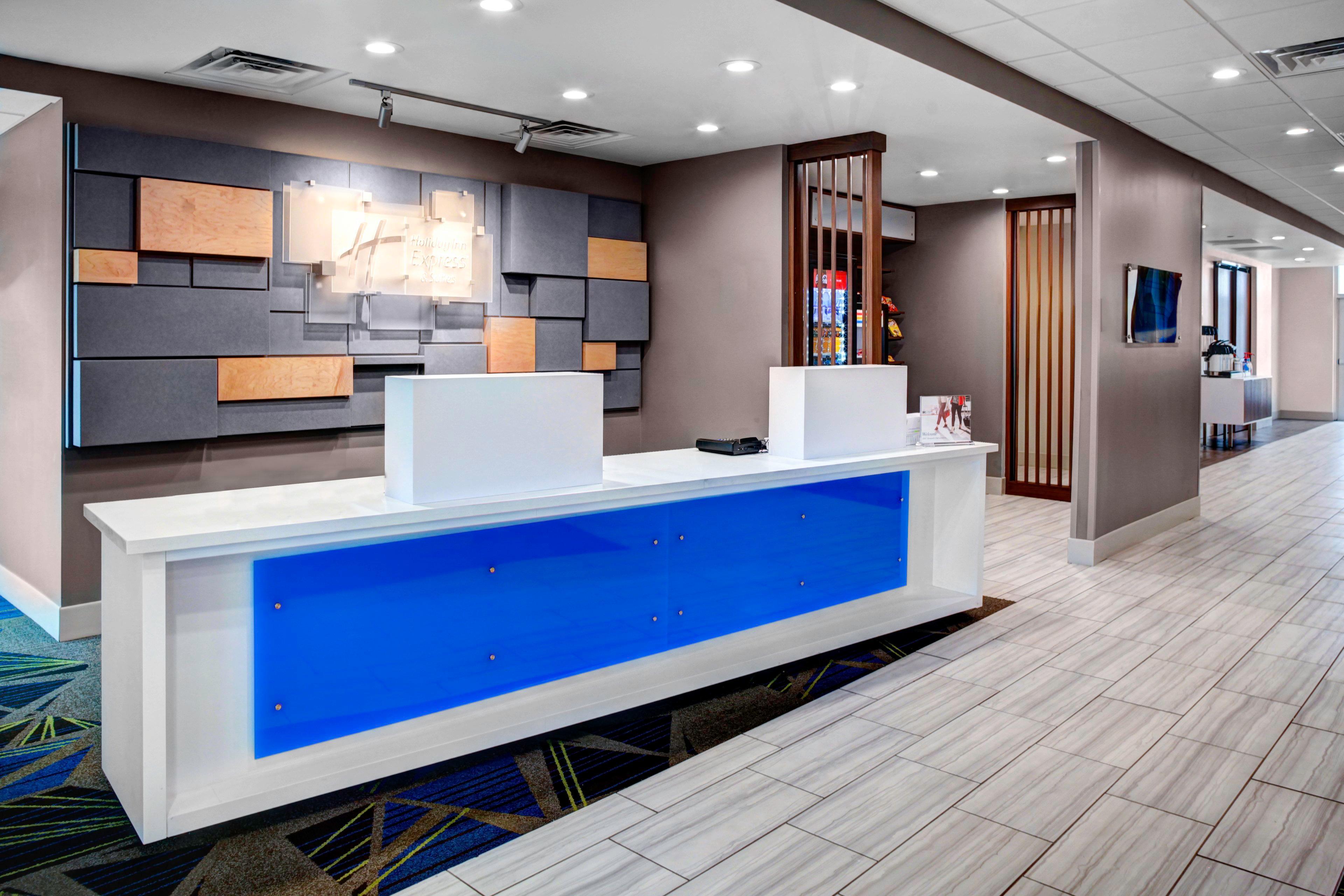 Holiday Inn Express & Suites Coldwater By Ihg Εξωτερικό φωτογραφία